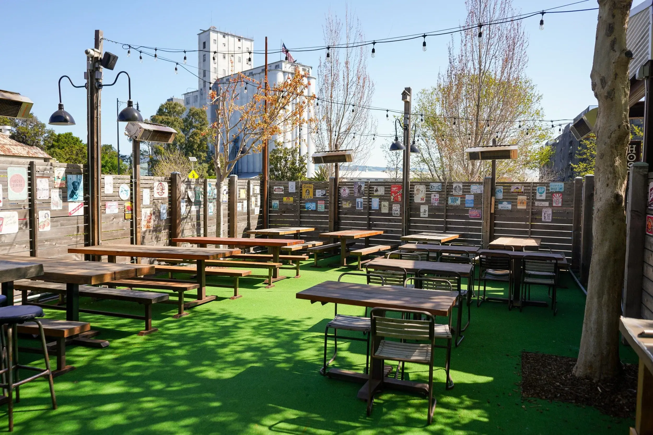 Brewsters Beer Garden in Petaluma, CA — photo 3