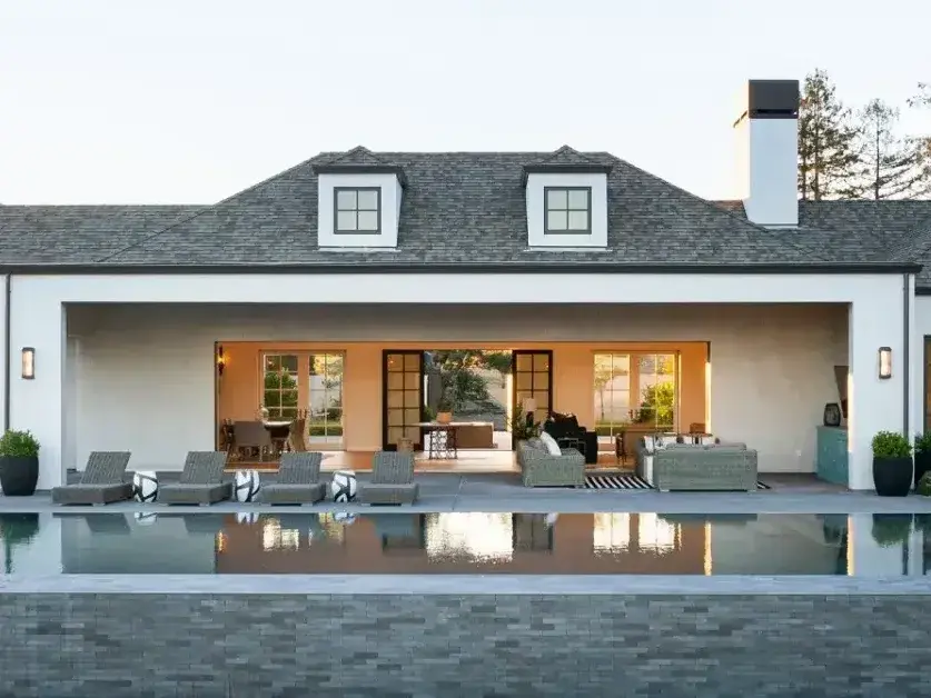 W Real Estate — photo 4