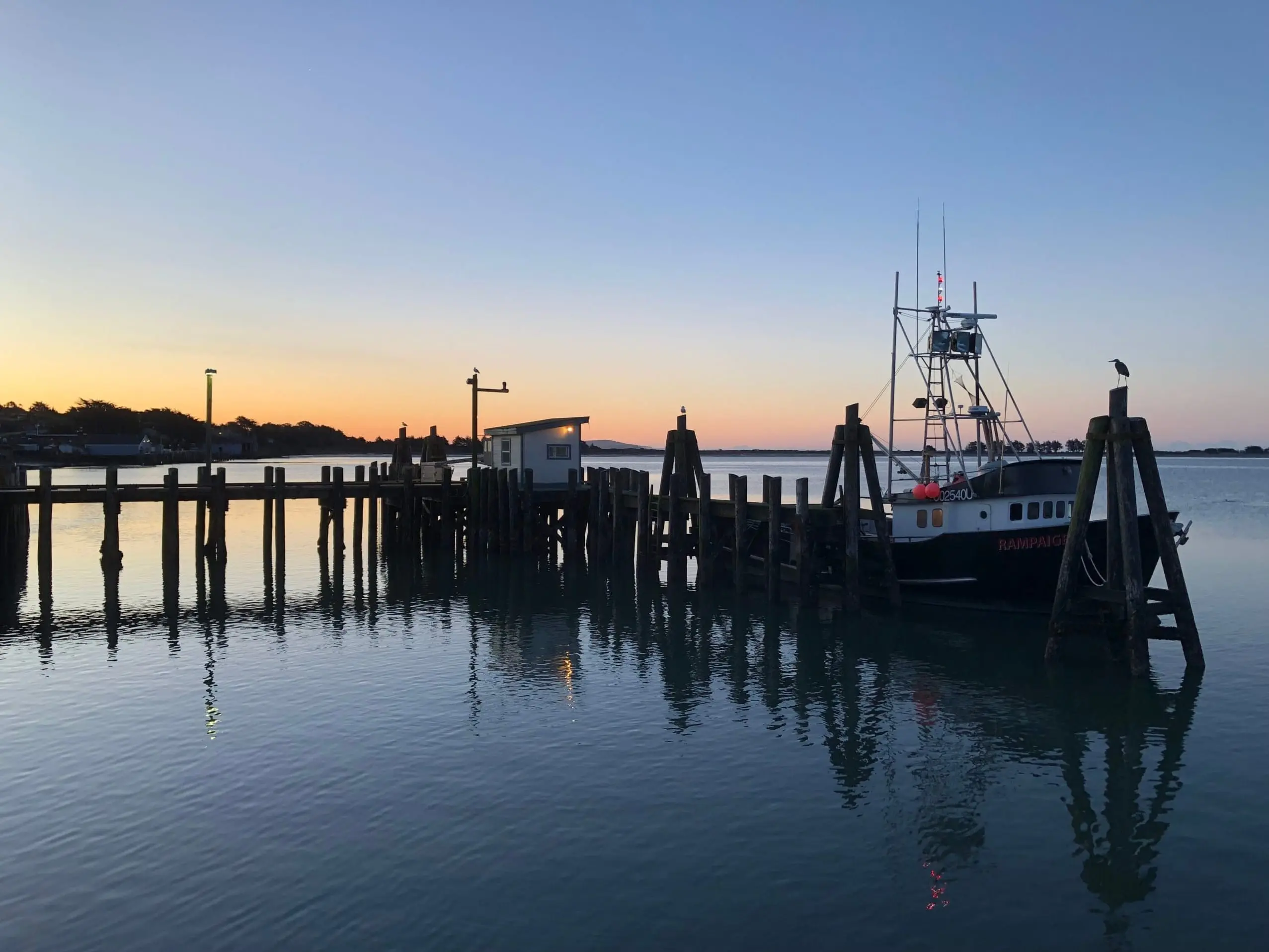 The Tides Wharf Restaurant — photo 6